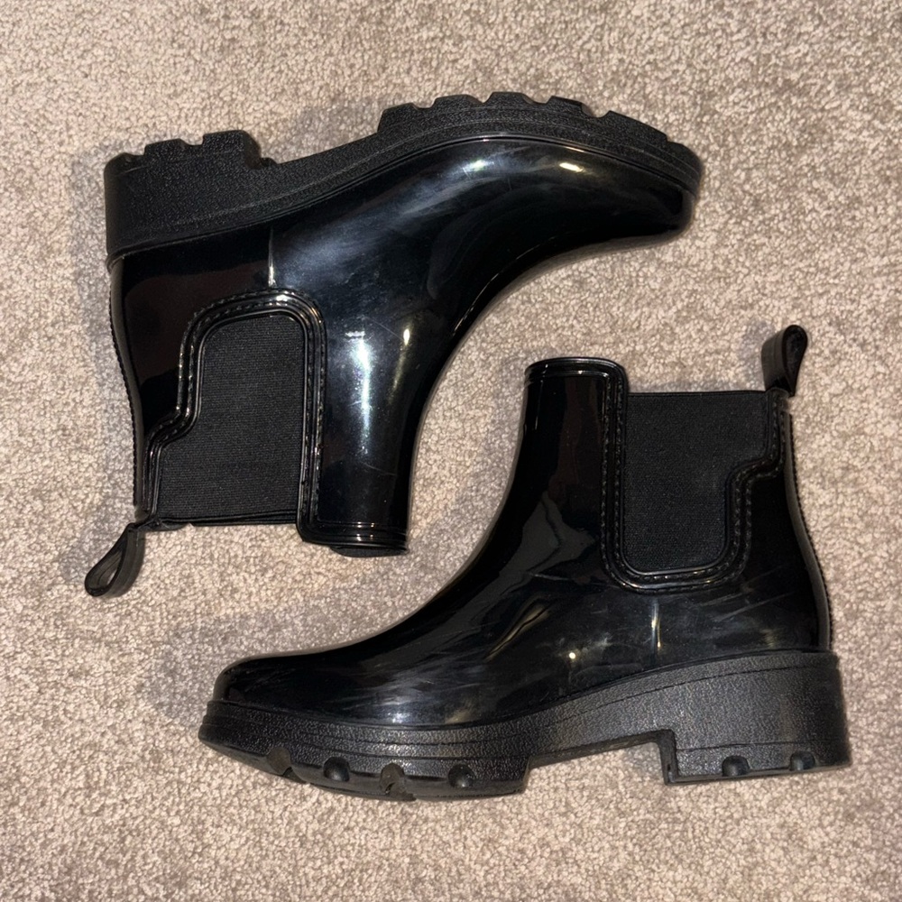 Black Heeled Rain Ankle Boots